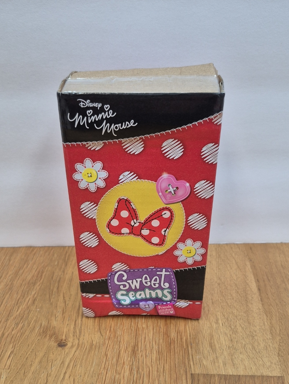 Disney Minnie Mouse Sweet Seams*